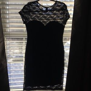 H&M black lace dress with sweetheart lining
